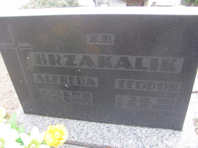 Alfreda Brząkalik 1930 Orzesze Zgoń - Grobonet - Wyszukiwarka osób pochowanych