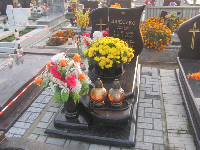 Grób Hildegarda Jureczko